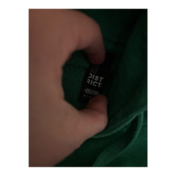 PNW Hooded SWEATSHIRT GREEN MEN’S SIZE SMALL EXCELLENT CONDITION - Picture 4 of 4